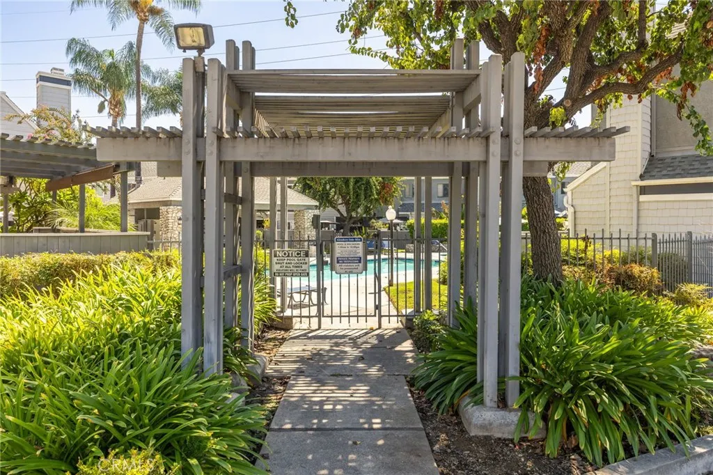 1230 S Barranca Avenue #F