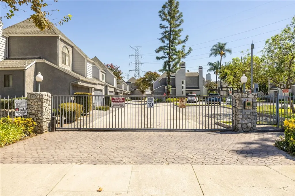 1230 S Barranca Avenue #F