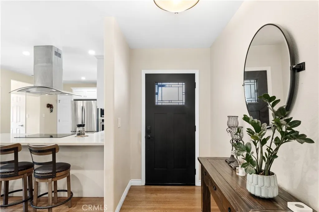 102 N San Jose Drive