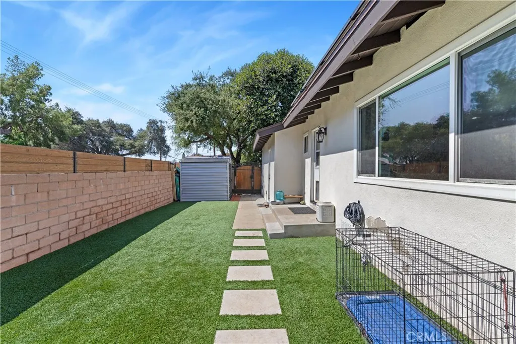 102 N San Jose Drive