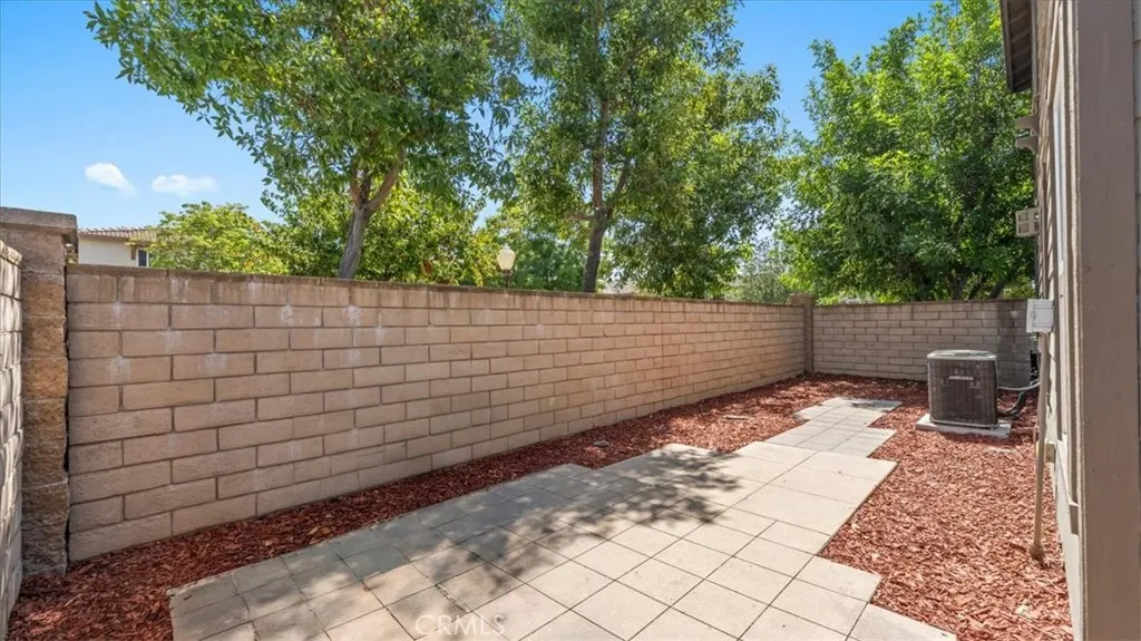 1759 E Flora Street