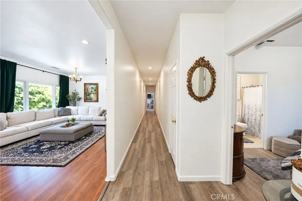435 W 2nd