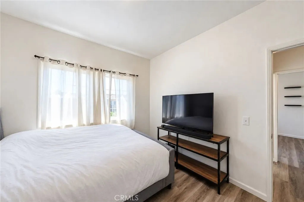 435 W 2nd