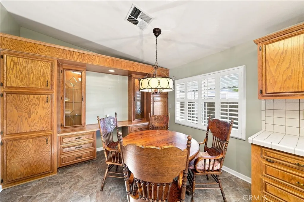 840 E Foothill #205