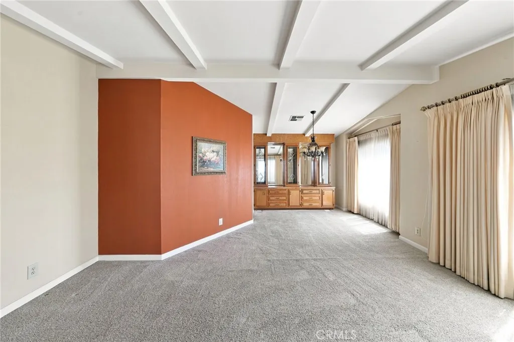 840 E Foothill #205