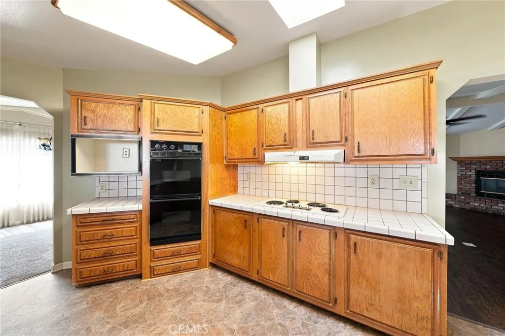 840 E Foothill #205