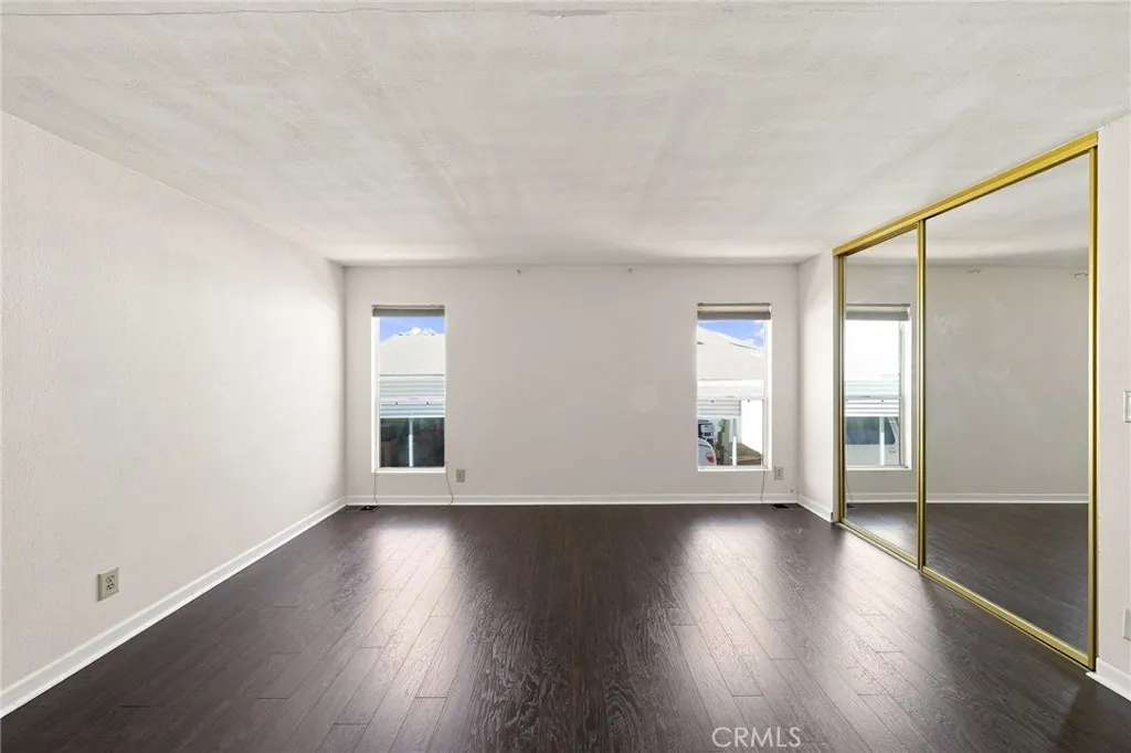 840 E Foothill #205