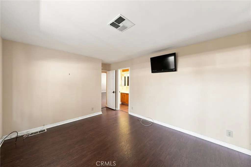 840 E Foothill #205