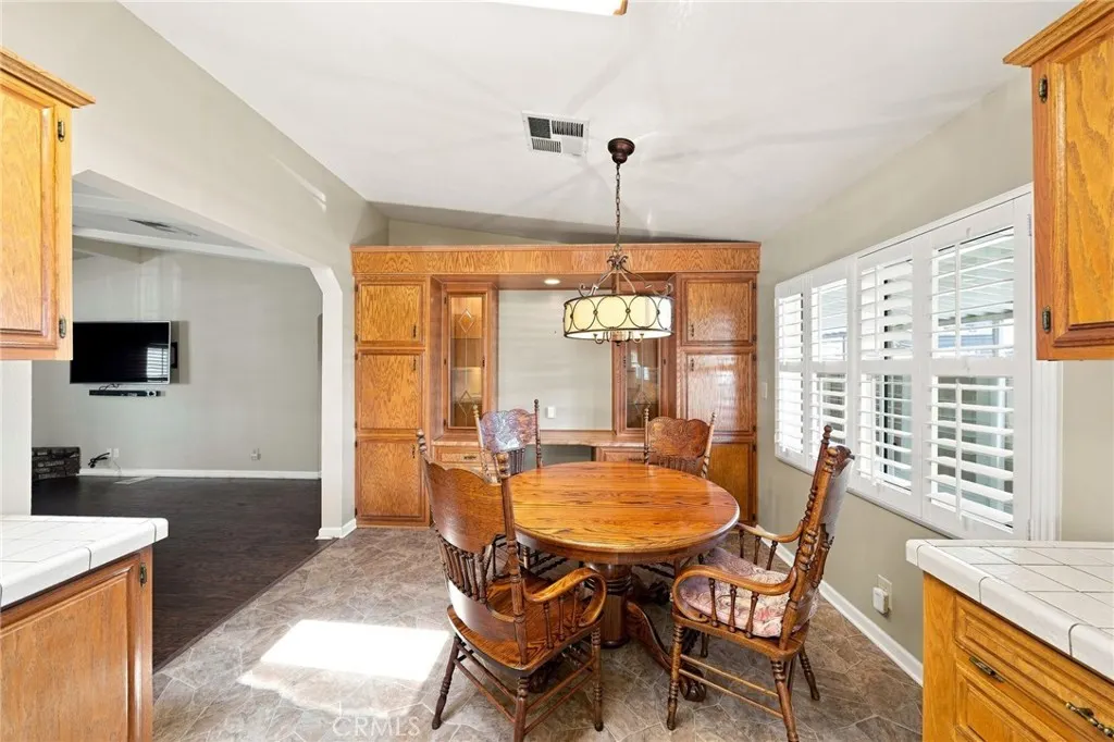 840 E Foothill #205