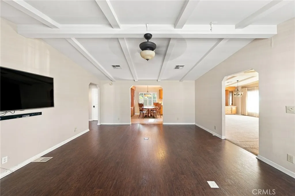 840 E Foothill #205