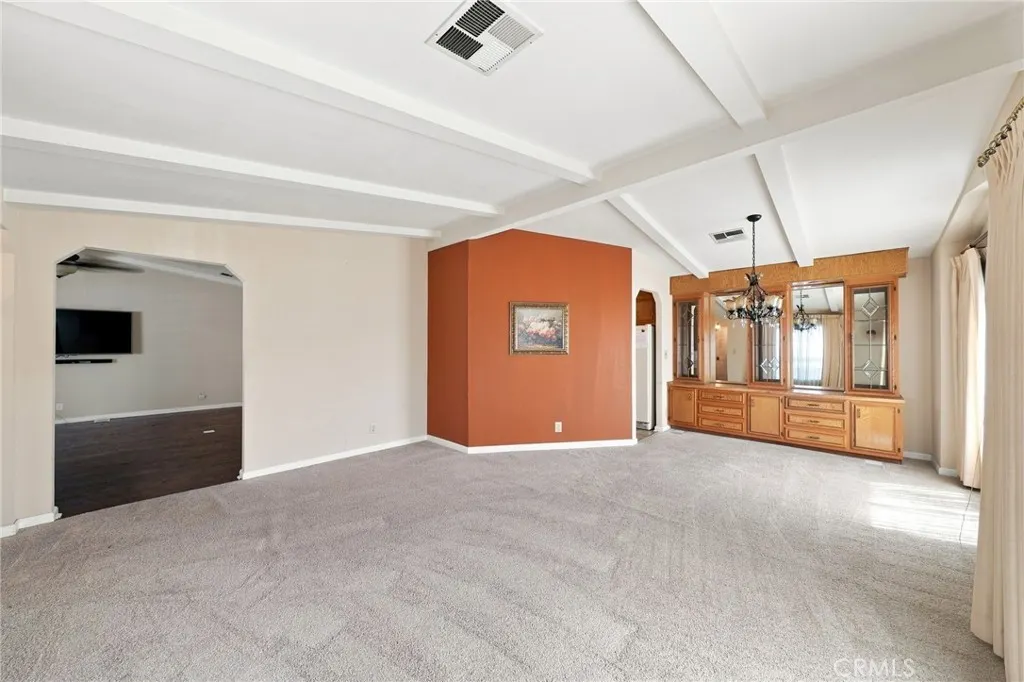 840 E Foothill #205
