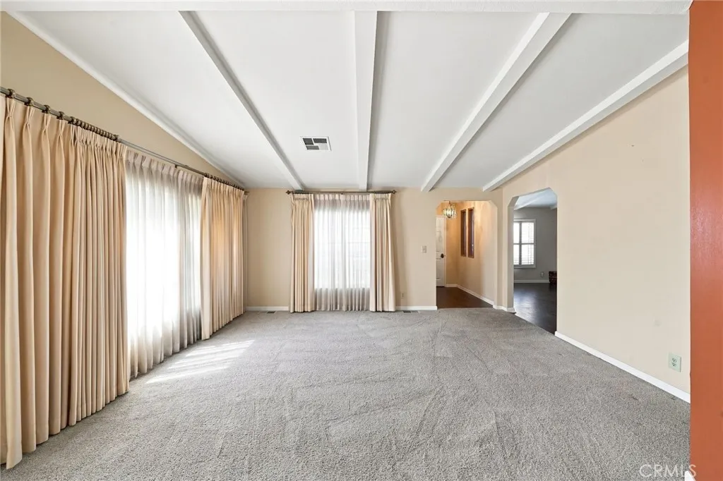 840 E Foothill #205