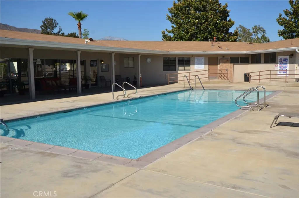 840 Foothill Boulevard E #182