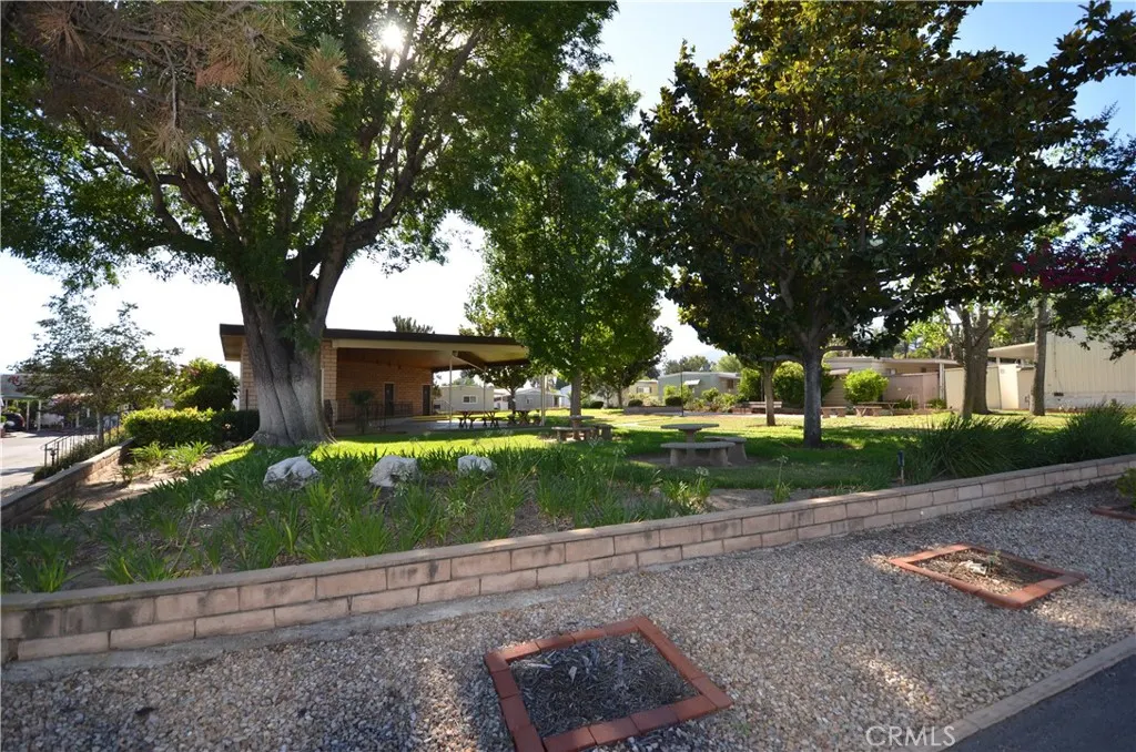 840 Foothill Boulevard E #182