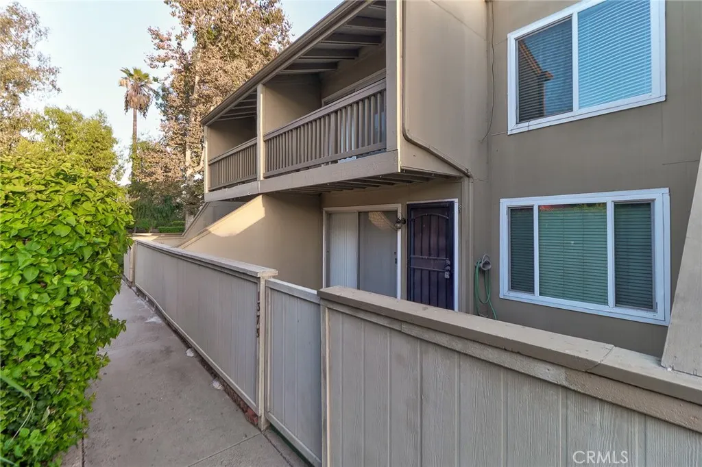 1375 Cypress