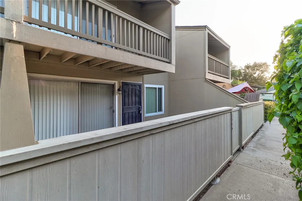 1375 Cypress