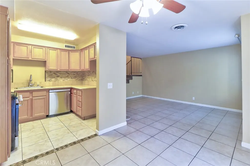 1375 Cypress