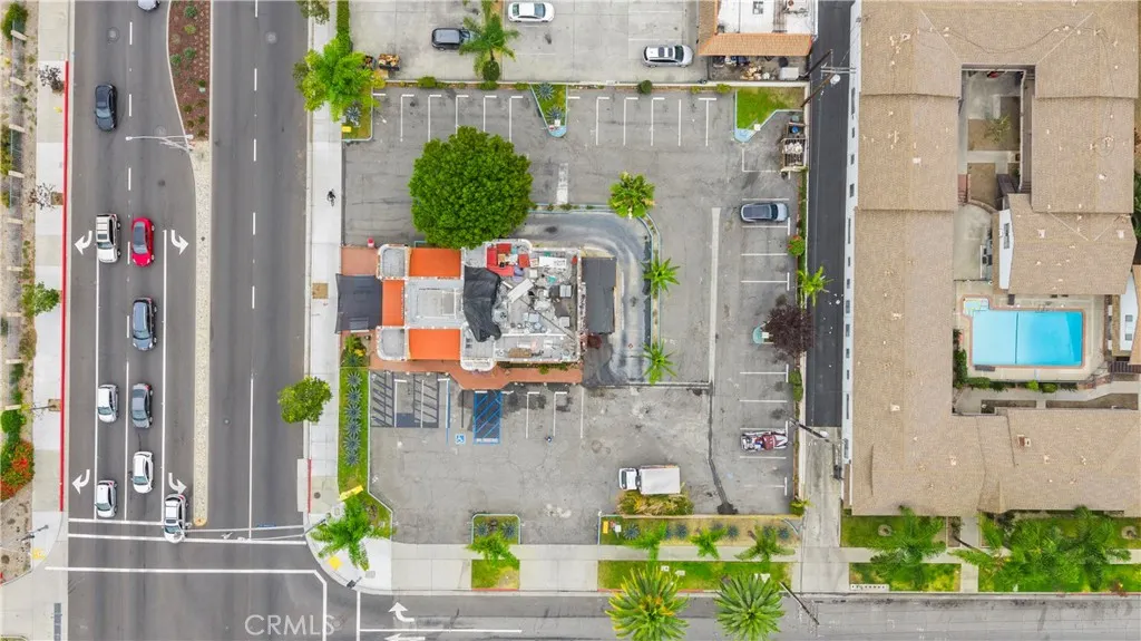 600 E Foothill Boulevard