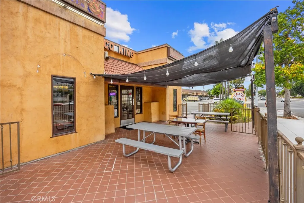 600 E Foothill Boulevard