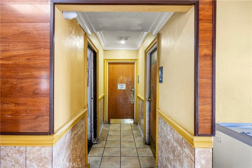 600 E Foothill Boulevard