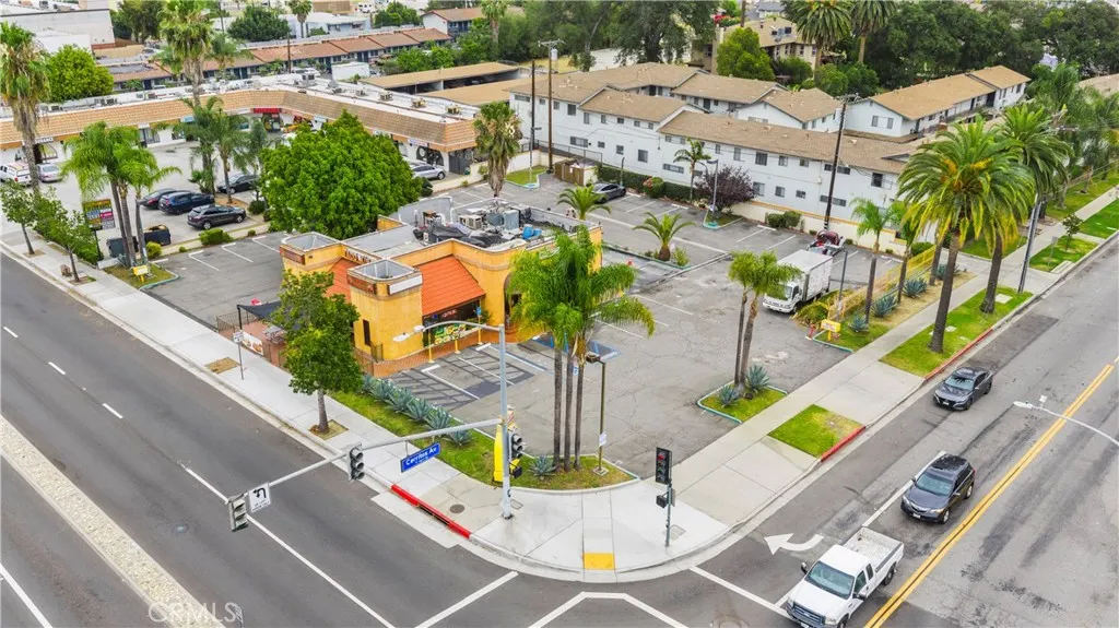 600 E Foothill Boulevard