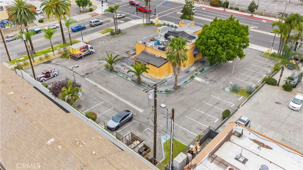 600 E Foothill Boulevard