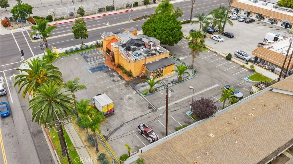 600 E Foothill Boulevard