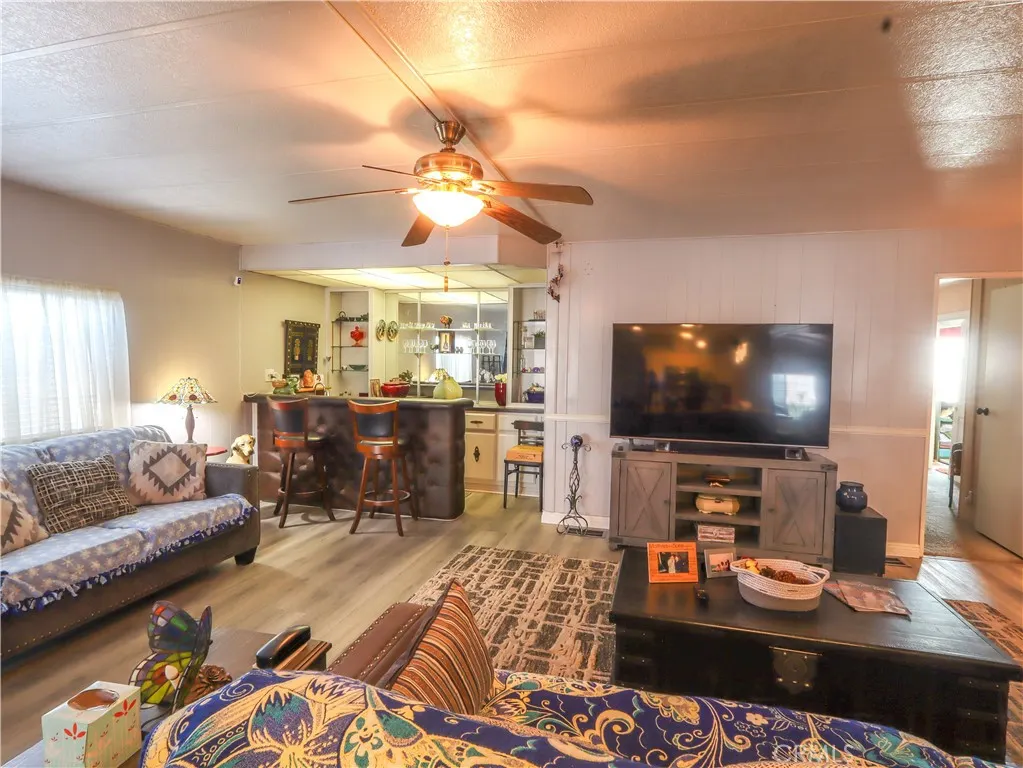 1456 E Philadelphia Drive #65
