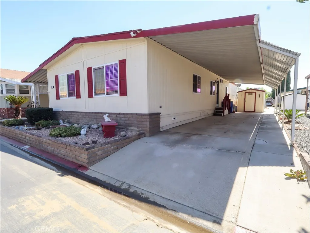 1456 E Philadelphia Drive #65