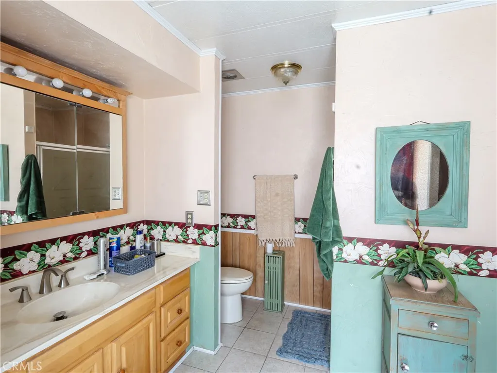 1456 E Philadelphia Drive #65