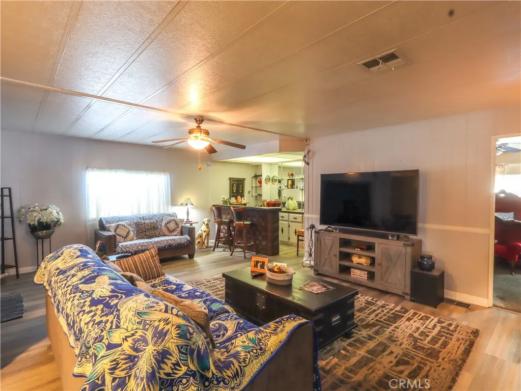 1456 E Philadelphia Drive #65