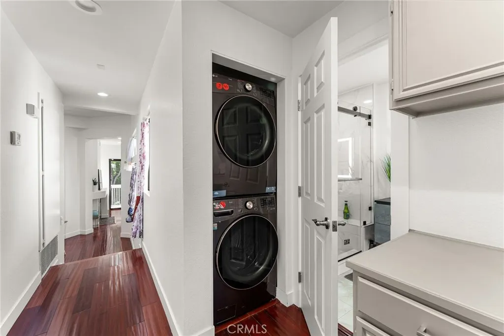 4900 N Grand Avenue #306