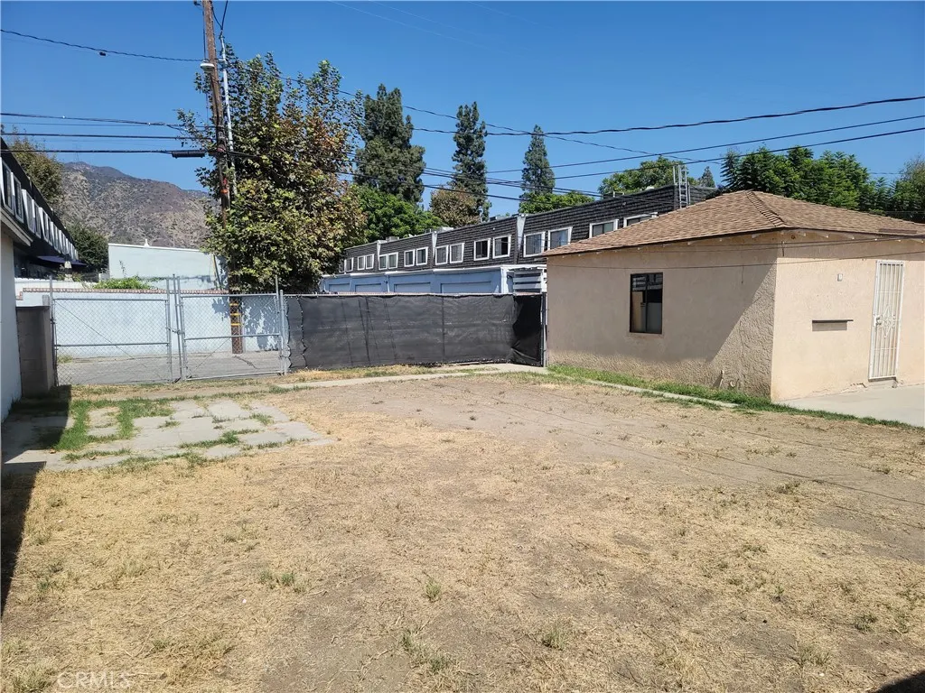 2609 Maynard Drive
