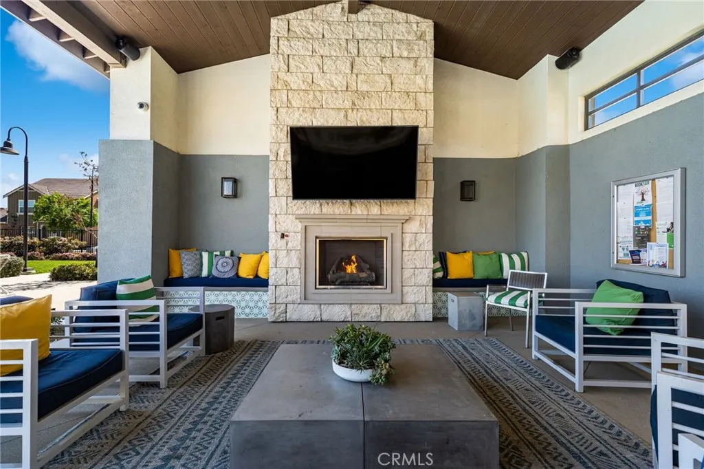 3880 S Oasis Paseo #21
