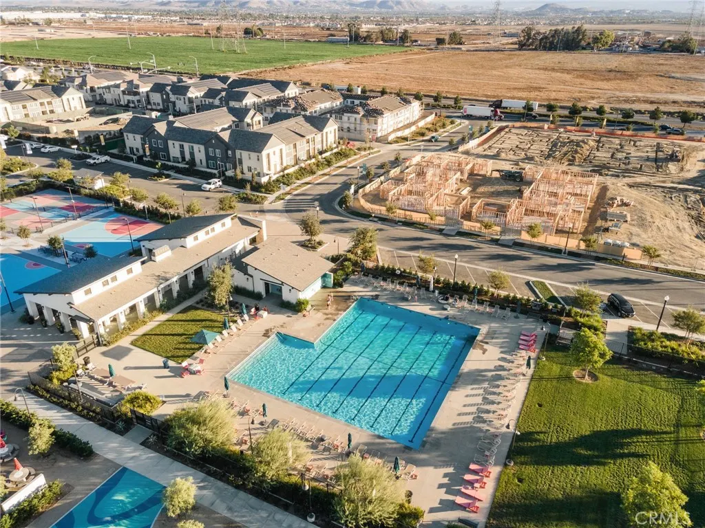 3880 S Oasis Paseo #21