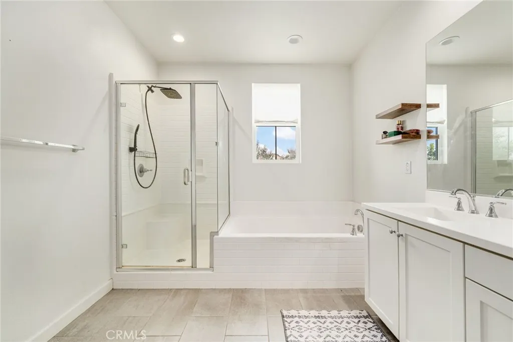 3880 S Oasis Paseo #21