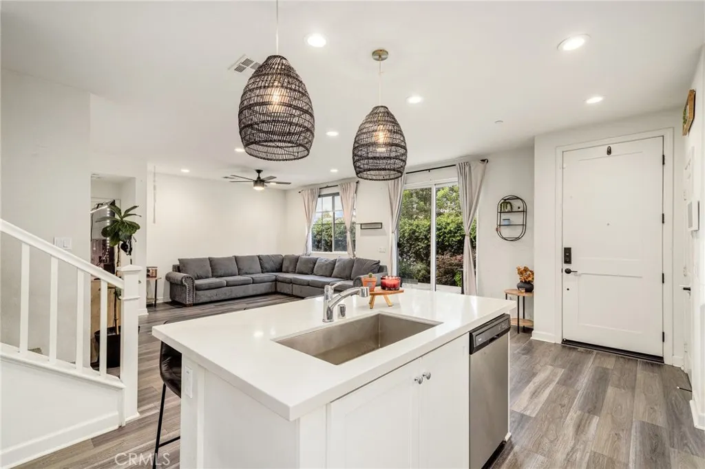 3880 S Oasis Paseo #21