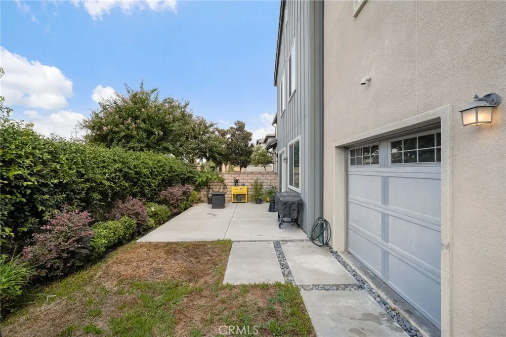 3880 S Oasis Paseo #21