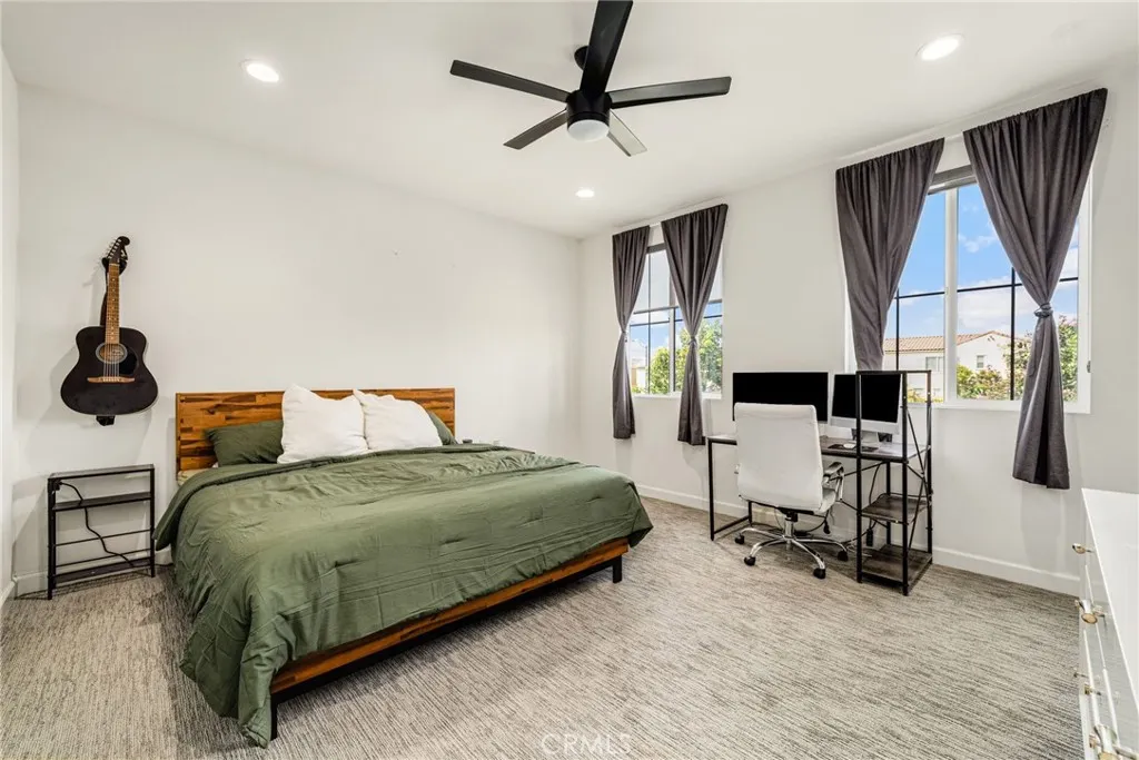 3880 S Oasis Paseo #21