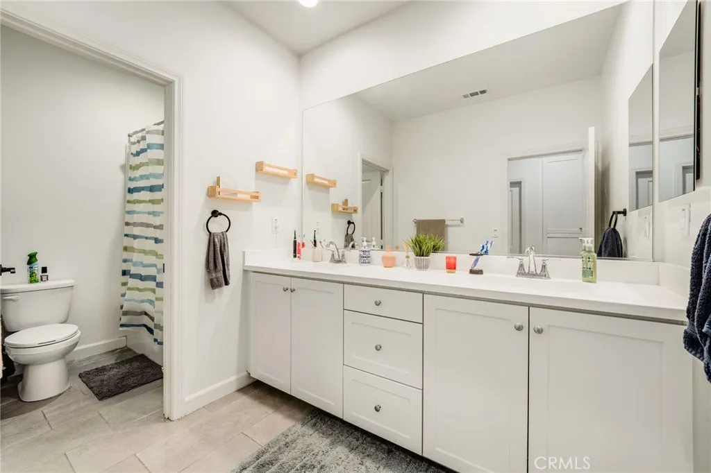 3880 S Oasis Paseo #21