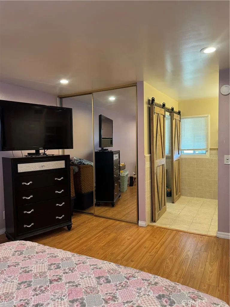 1247 E Shalene