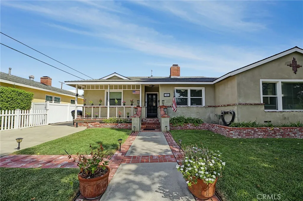 352 N Westridge Avenue