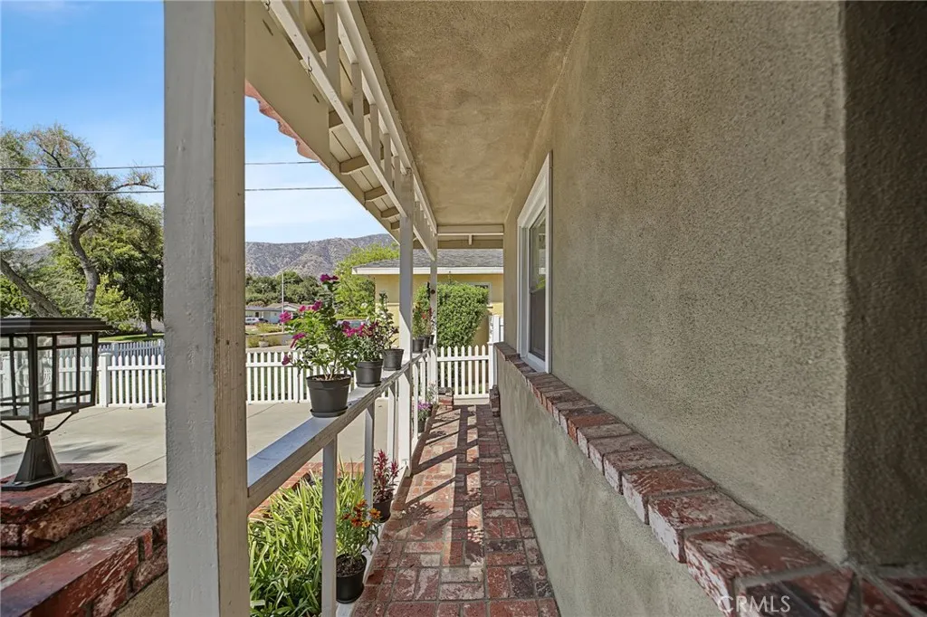 352 N Westridge Avenue