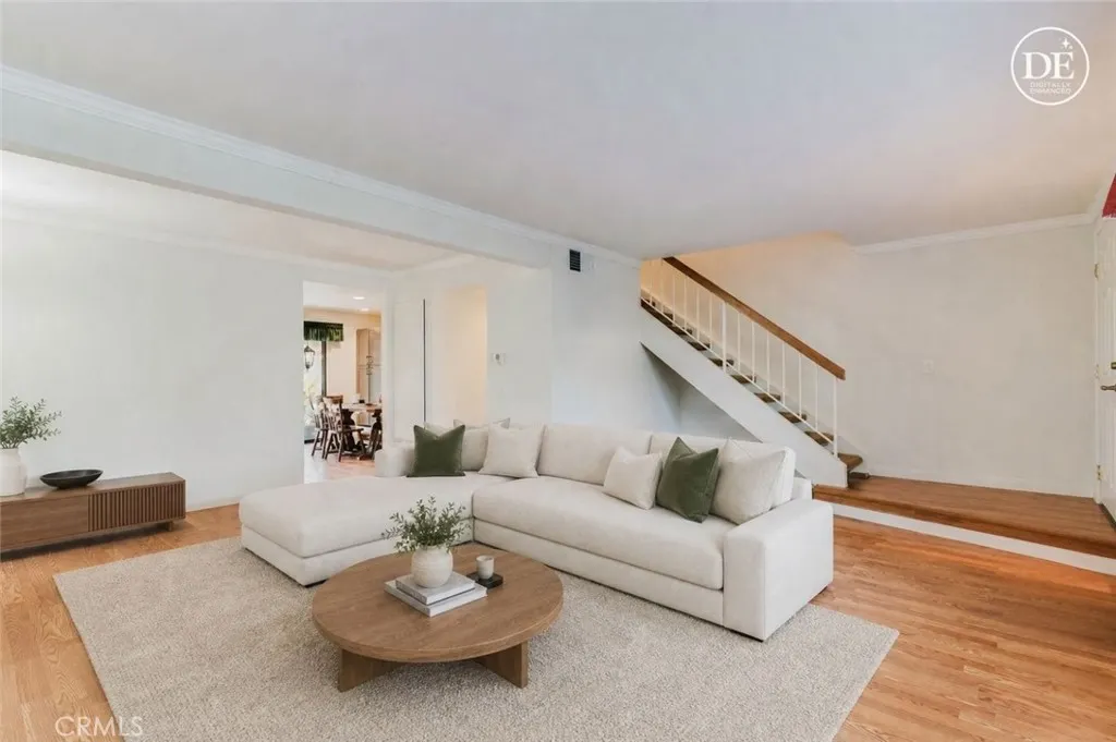 702 Knollwood Lane