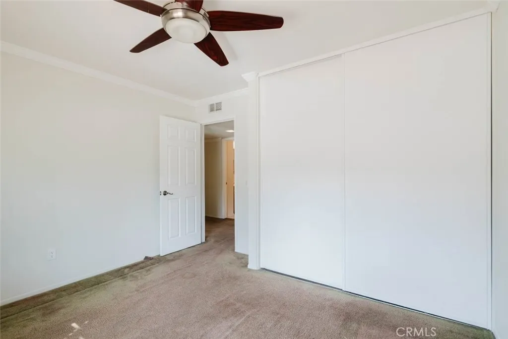 702 Knollwood Lane