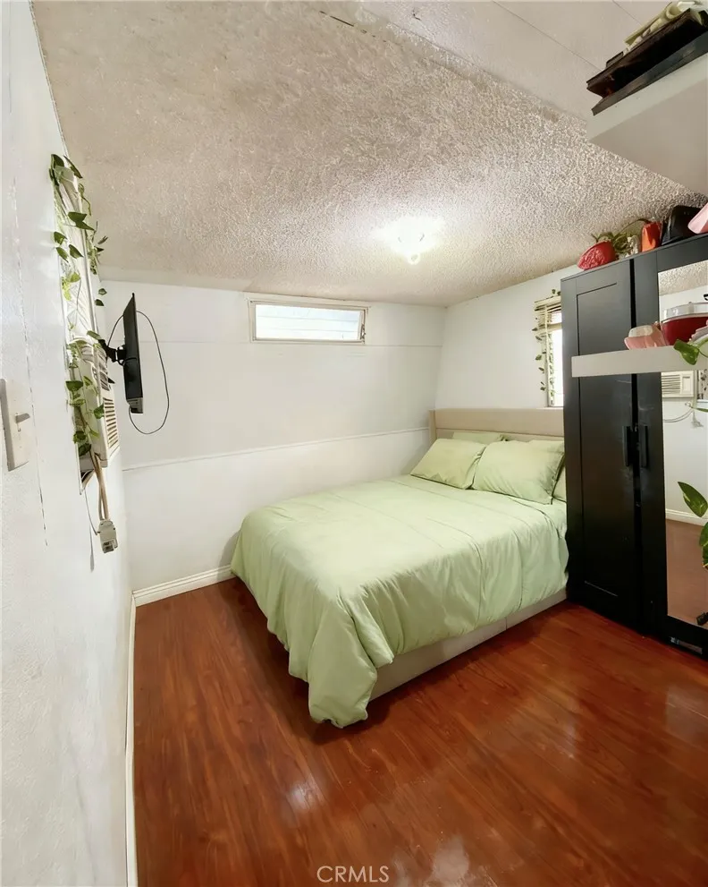 1512 E 5th Street #70