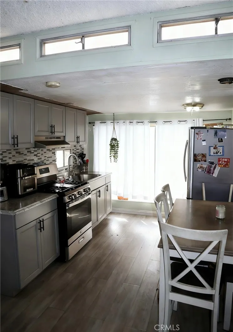 1512 E 5th Street #70