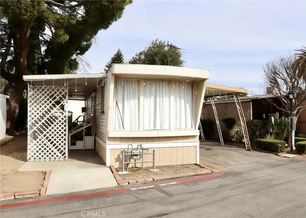 1512 E 5th Street #70