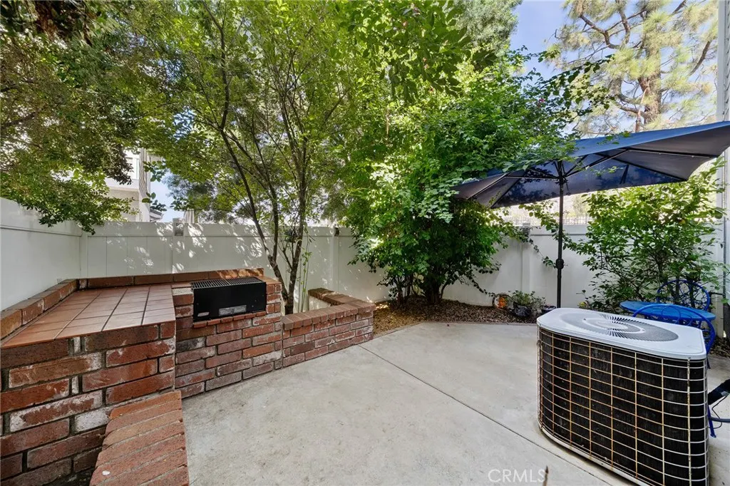 125 Autumn Oaks