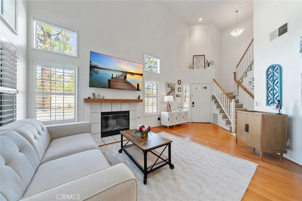 125 Autumn Oaks